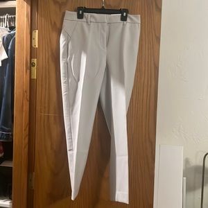 WHBM NWT SILVER/GRAY “The Slim” Ankle Pant 2 Short